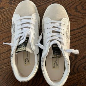 Brand New Vintage Havana sneakers - size 5.5